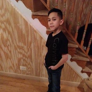 Meet your Posher, Moises